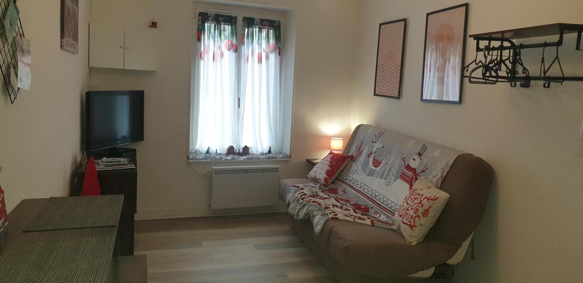 Studio Meuble Et Equipe Ingre Экстерьер фото